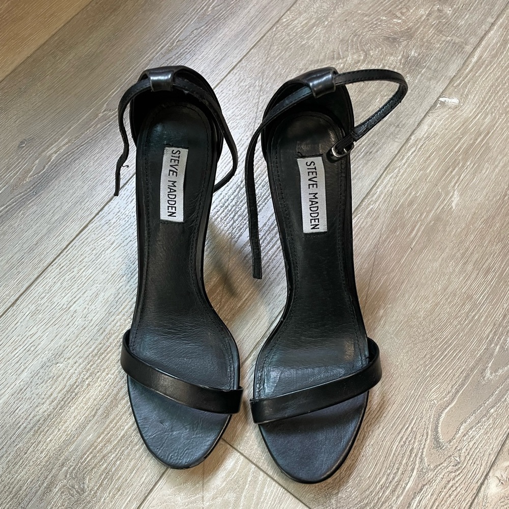Steve Madden Black Stiletto